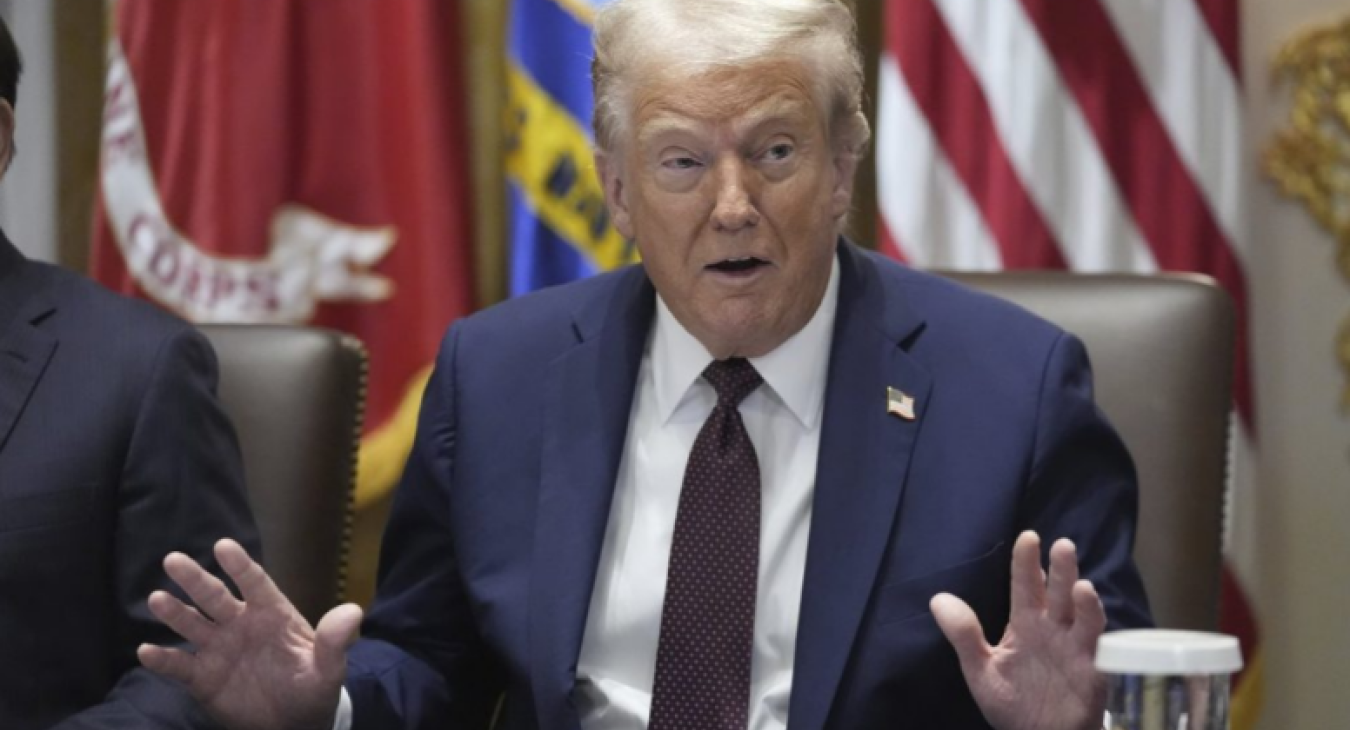 Donald Trump speaks during a cabinet meeting