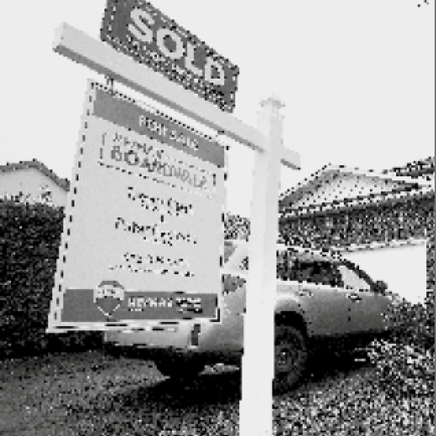Most home buyers expect rates to fall